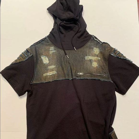 Other - Men shirt sleeve hoodie size xl